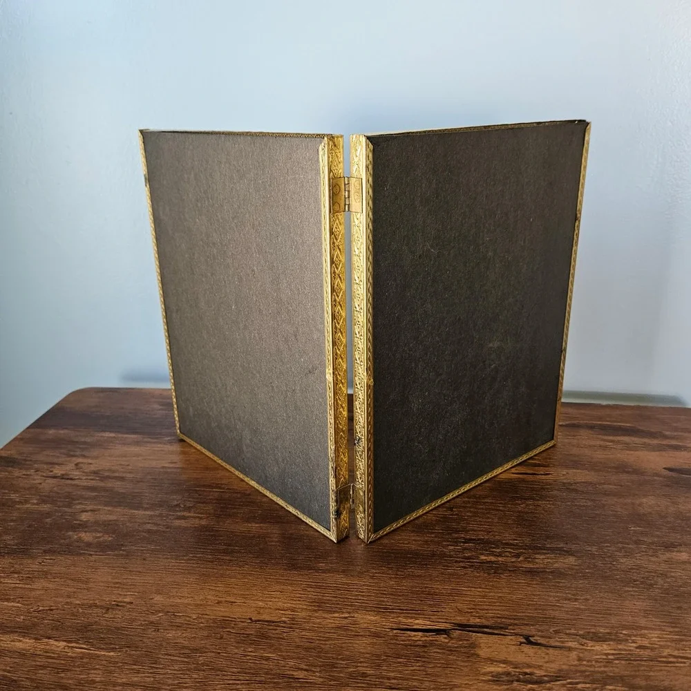 Vintage Gold Tone Ornate Embossed Double Folding Hinged Picture Frame Stand 7x5